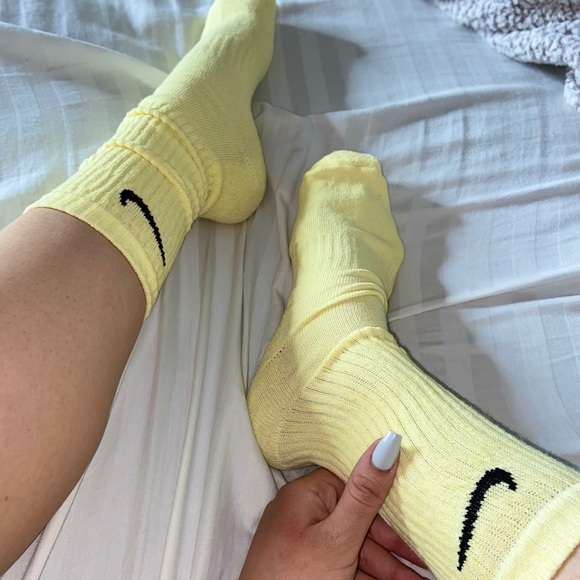 NIKE CUSTOM COLOR SOCKS $45x 6 Pack - Picture 4 of 8